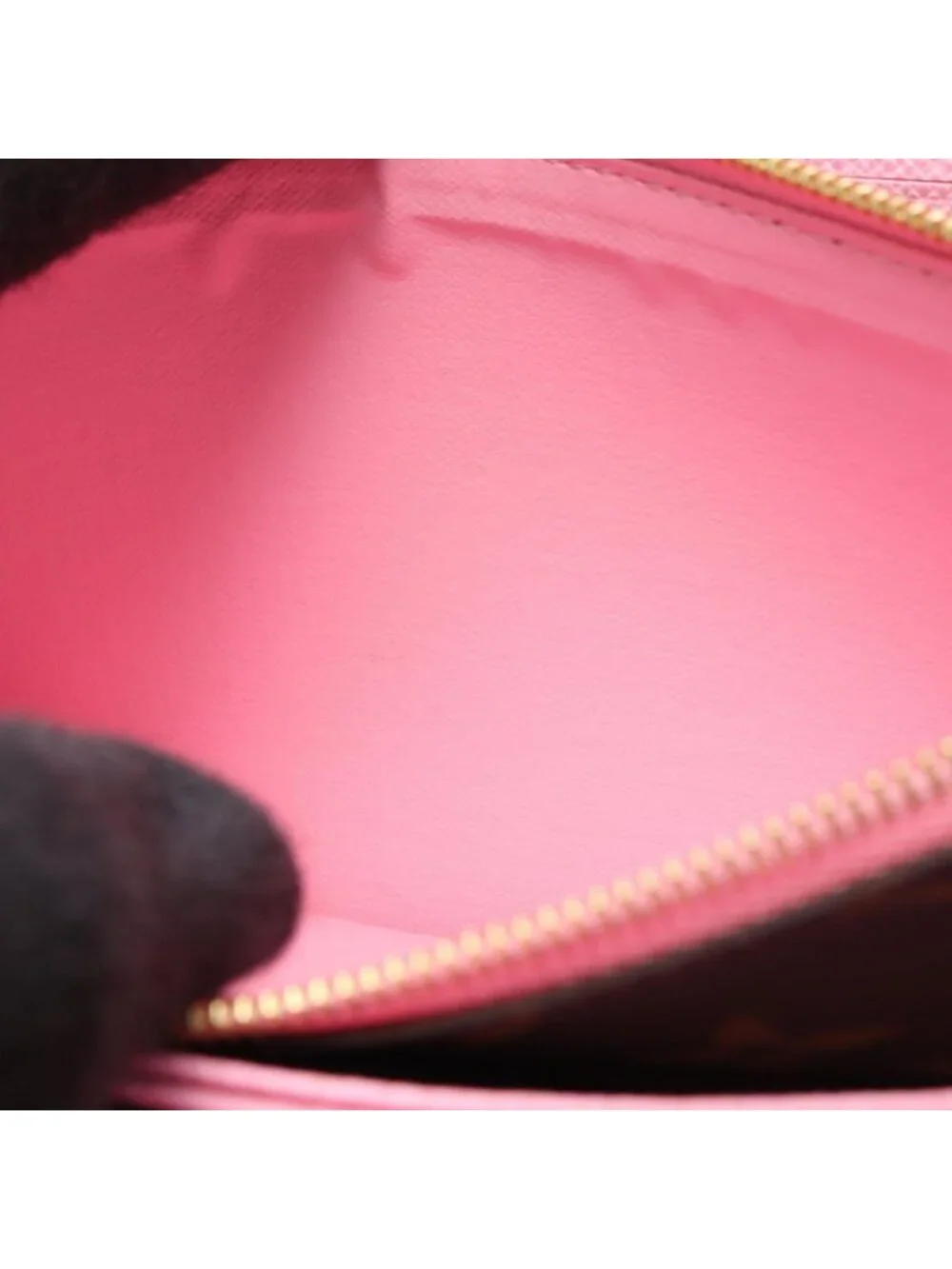 Louis Vuitton Round Wallet Zippy Monogram Vivienne